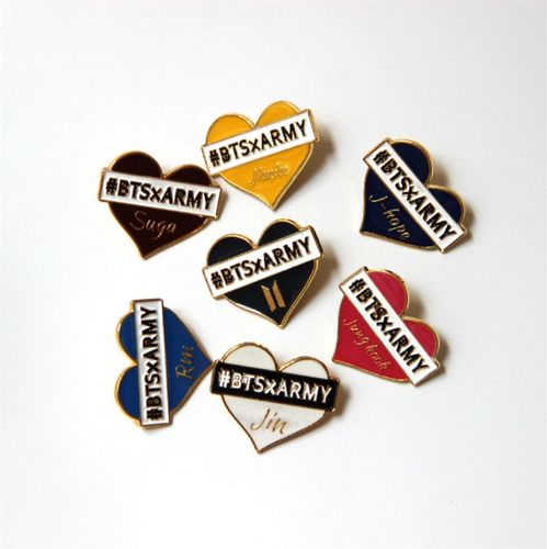 定制鋅合金烤漆胸章 賦予卡通與動漫角色永恒生命